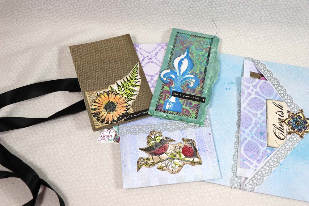 Day 2 Stationery Gift Set Pocket Folder of the 12 days of Junk Journal Gift Ideas. This is a super fun tutorial today using envelopes to create a pocket folder or folio filled with goodies. Dig around and find two envelopes that are the same size and play along.