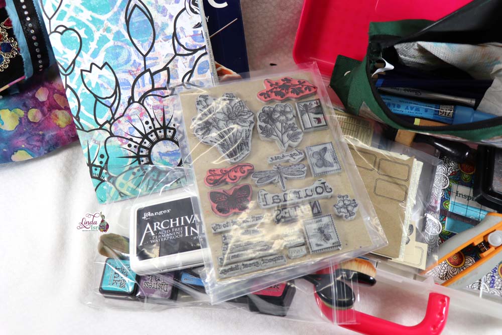 Travel Art Journaling: My Kit and My Process • Unfold Your